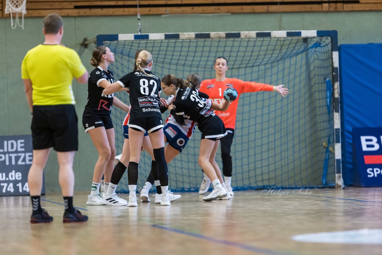 Bild 120 - wCJ SV Henstedt Ulzburg - SG HH-Nord : Ergebnis: 24:24